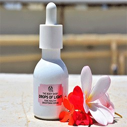 Drops Of Light Brightening Serum